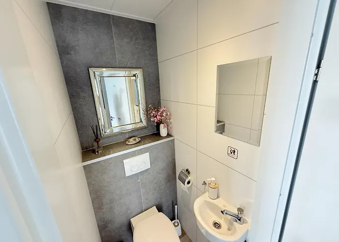 De Maasterp - Watervillage 21 Hotel en barco *