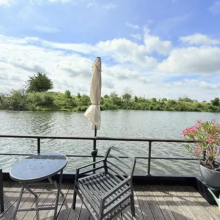 De Maasterp - Watervillage 21 * Ohé en Laak